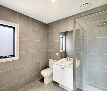 🏡 Brand New 4-Bedroom House in Wallan - Photo 4