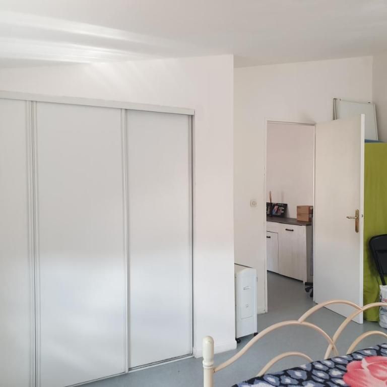 CARVIN, centre-ville: T2 à 475 euros - Photo 1