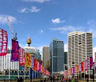 Elevated Furnished One Bedroom Apartment in the Heart of Pyrmont - Photo 2