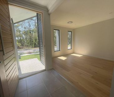 Pallara’s Premier Brand-New Home Privacy, Style & Comfort - Photo 4