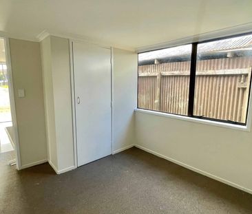 Charming 2-Bedroom Home in the Heart of Huapai - Photo 5