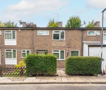 3 bedroom terraced house to rent - Photo 4