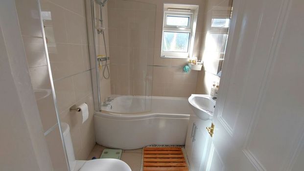 Rasen Lane, Lincoln - Photo 1