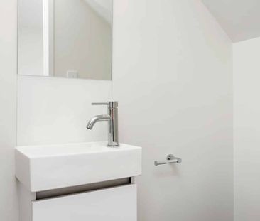 Beautiful Home Available - Photo 4