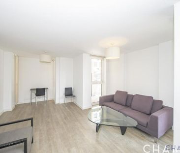 3 bedroom flat to rent - Photo 3