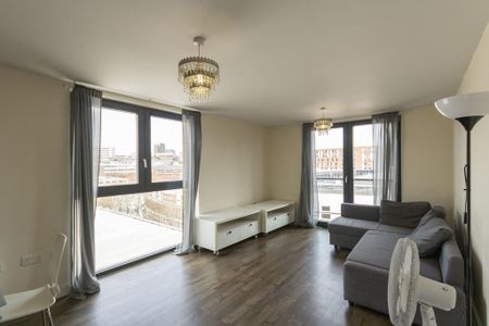 2 bedroom apartment to rent - Photo 2