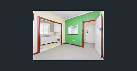 3 Bedroom Home in a Fantastic Location - Photo 5