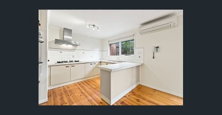 Packed with Charm - Photo 4