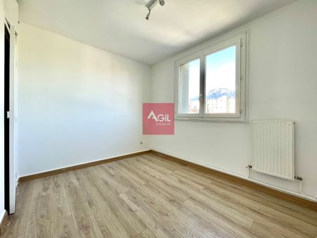 Location Appartement 4 pièces 68m² GRENOBLE 38100 - Photo 2