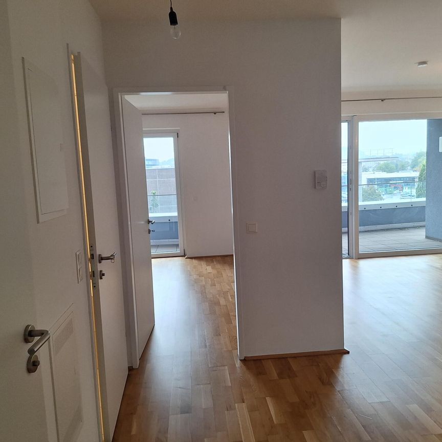 Wohnen über den Dächern von Linz - ideale 2 Zi-Wohnung! - Foto 1