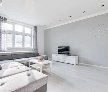 Pronájem moderního bytu s nadstandardní lodžií v centru Ostravy, OV... - Photo 5