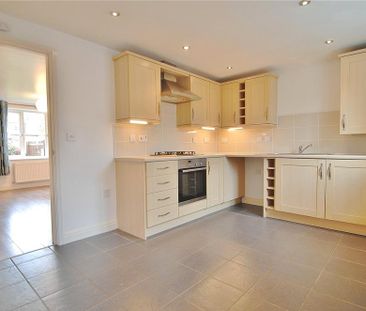 3 bedroom terraced house to rent - Photo 4