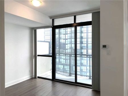 For Lease - 2900 Highway 7 N/A Unit# 2905, Vaughan, Ontario - Photo 4