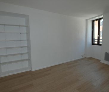 Location Appartement 2 pièces 48m² CHAMBERY 73000 - Photo 1