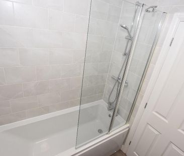 3 bedroom terraced house to rent - Photo 6