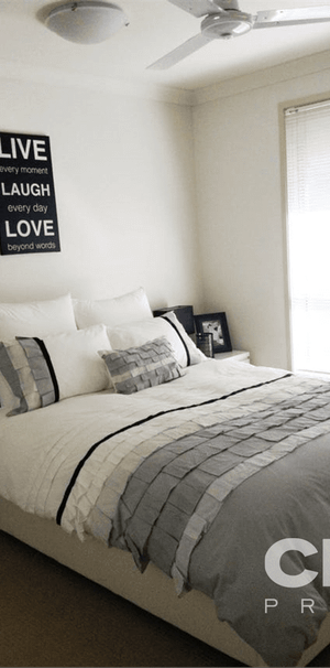 HANDY LOCATION IN A QUITE COMPLEX - Photo 1