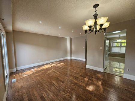For Lease - 46 Donna Drive, Brampton, Ontario - Photo 3