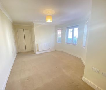 2 bedroom flat to rent - Photo 6