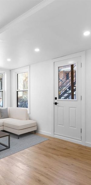 2 CH - 1 SDB - Montréal - $2,045 /mo - Photo 1