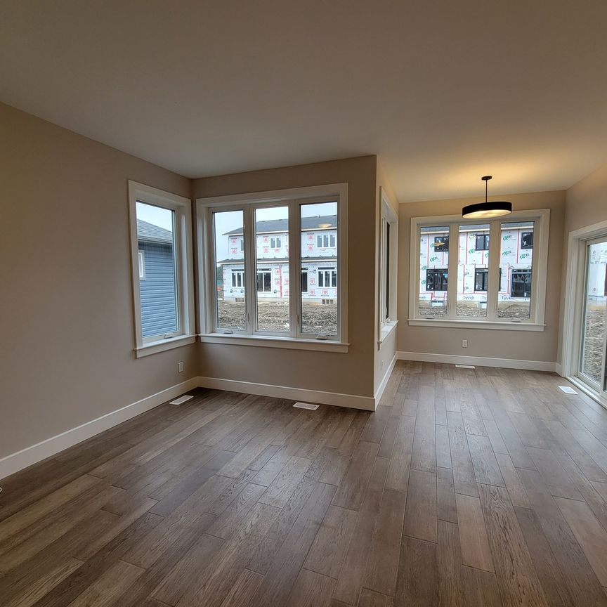 92 Potter Dr, Odessa, ON K0H 2H0 - Photo 1