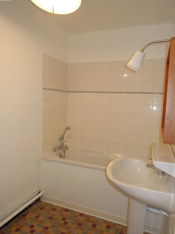 Location Appartement 2 pièces 51m² MONTPELLIER 34000 - Photo 3