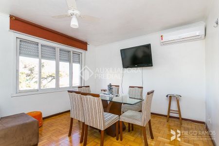 Apartamento com 3 quartos e 101m² para alugar em Azenha, Porto Alegre. - Foto 2