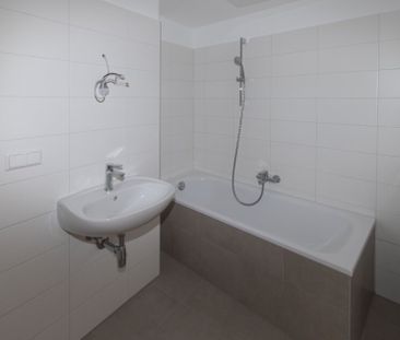 Moderne Wohnung mit südseitiger Loggia - Photo 4