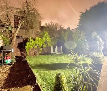 Studio Flat, Highfield Avenue, NW11 - Photo 2