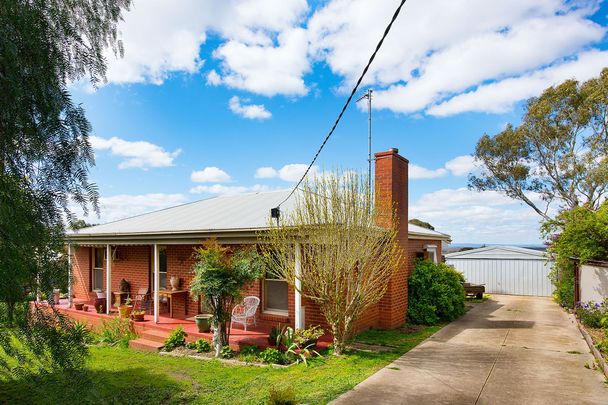 17 Parkins Reef Road, - Photo 1