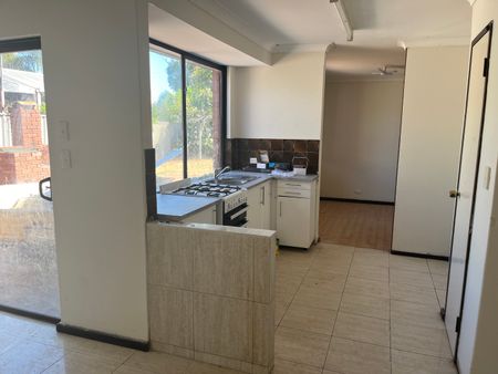 146 Westfield Road, Kelmscott WA 6111 - House For Rent | Domain - Photo 4