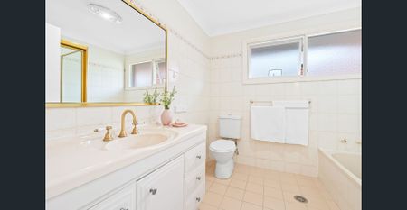 LOW MAINTENANCE FAMILY HOME - Photo 5