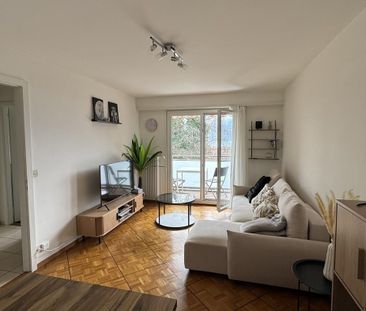 Joli appartement de deux pièces avec balcon au 1er étage d'un petit... - Photo 6