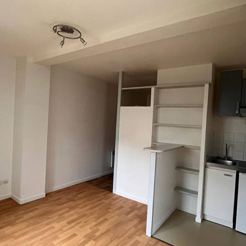 Beau studio en location de 19,61m², situé rue Louis Aubert à Rouen, 425€ charges comprises - Photo 1