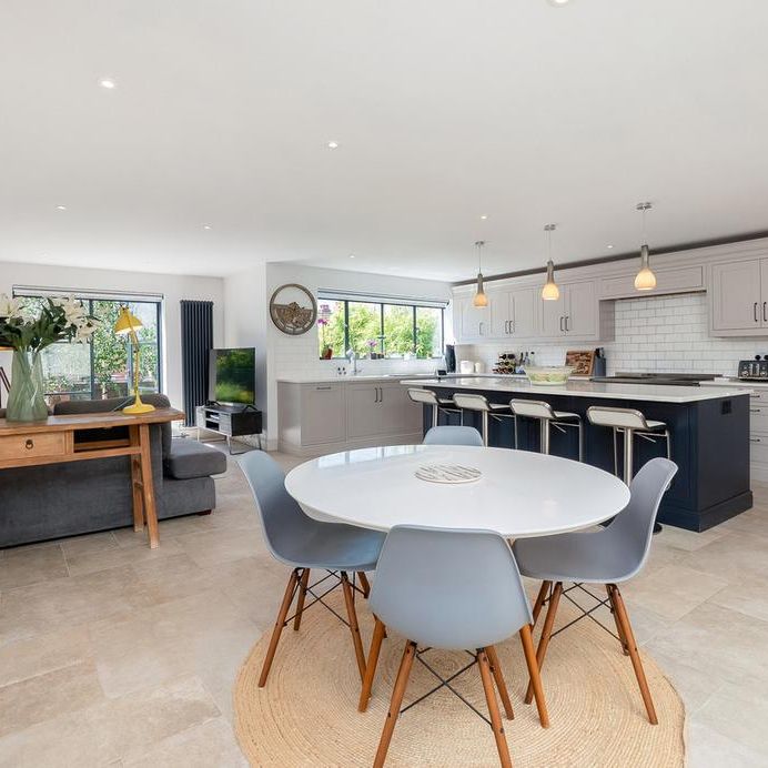 5 bedroom terraced house to rent - Photo 1