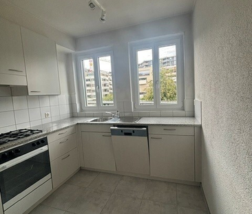 Helle 3 Zimmer-Wohnung mit Balkon direkt beim Bahnhof Binz -Befristet - Photo 2