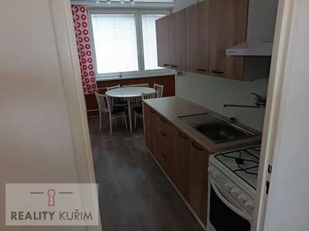 NÁJEM TIŠNOV BYT 3+1 - Fotografie 2