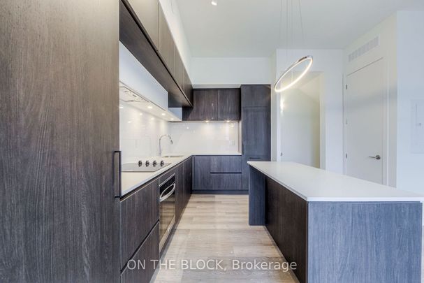 For Lease - 15 David Eyer Road Unit# 1415, Richmond Hill, Ontario - Photo 1