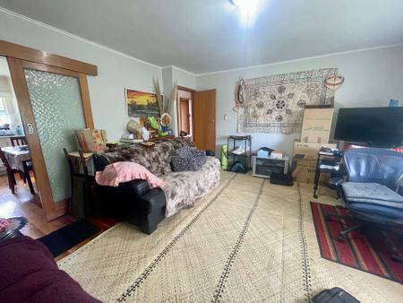 Lovely 2 bedrooms Brick Units - Photo 2