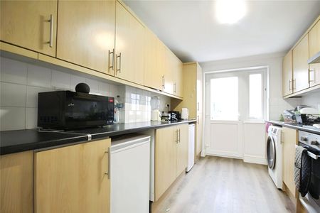 Bond Street, Englefield Green, Egham, Surrey, TW20 0PU - Photo 4