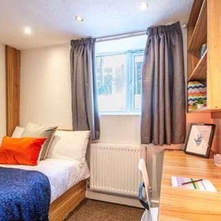 Flat 1, 65 WOODSLEY ROAD Leeds - LS3 1DX - Photo 3