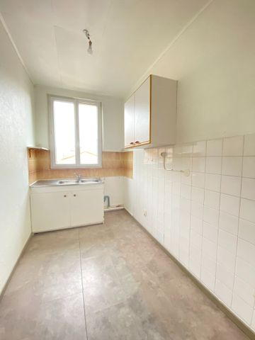 Location Appartement 3 pièces 50m² - Photo 2