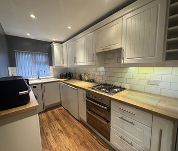 Southernway, Plymouth, PL9 - Photo 3