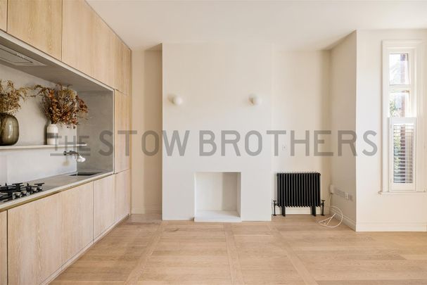 Cambridge Road , E11 2PN - Photo 1
