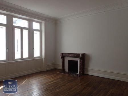 Location Appartement 4 pièces 95m² CHATEAUROUX 36000 - Photo 2