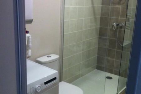 Studio meublé en centre ville - Photo 5