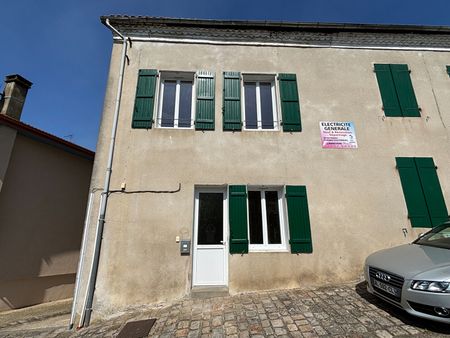 Location Maison 3 pièces 71m² - Photo 3