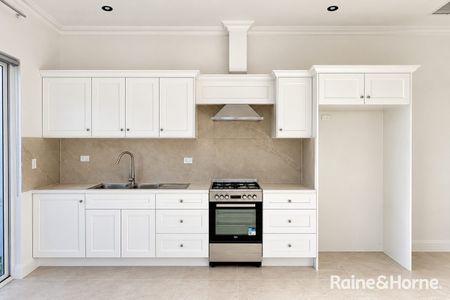Modern Granny Flat! - Photo 3