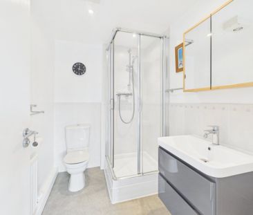 Wolf Lane, Windsor, Berkshire,SL4 - Photo 6
