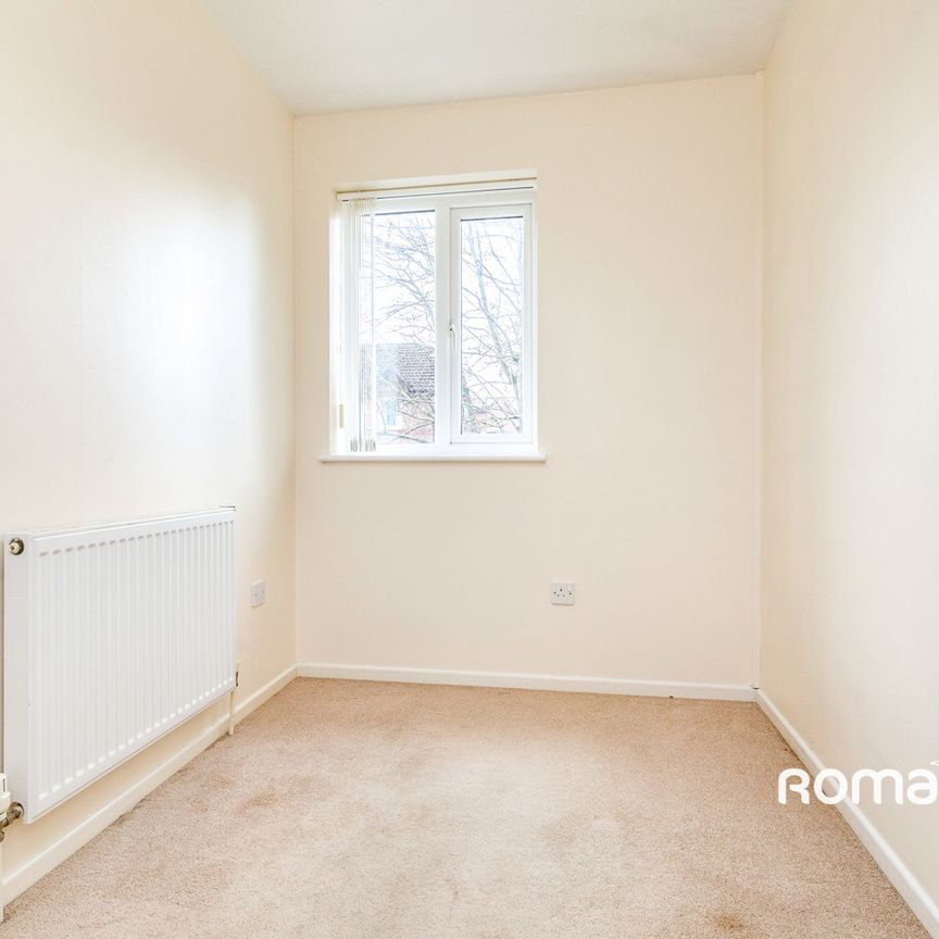 3 bedroom property to rent - Photo 1