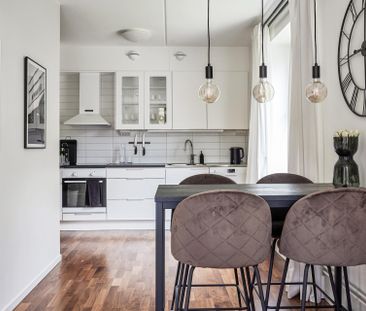 Norra Fjädermolnsgatan, Göteborg - Photo 2